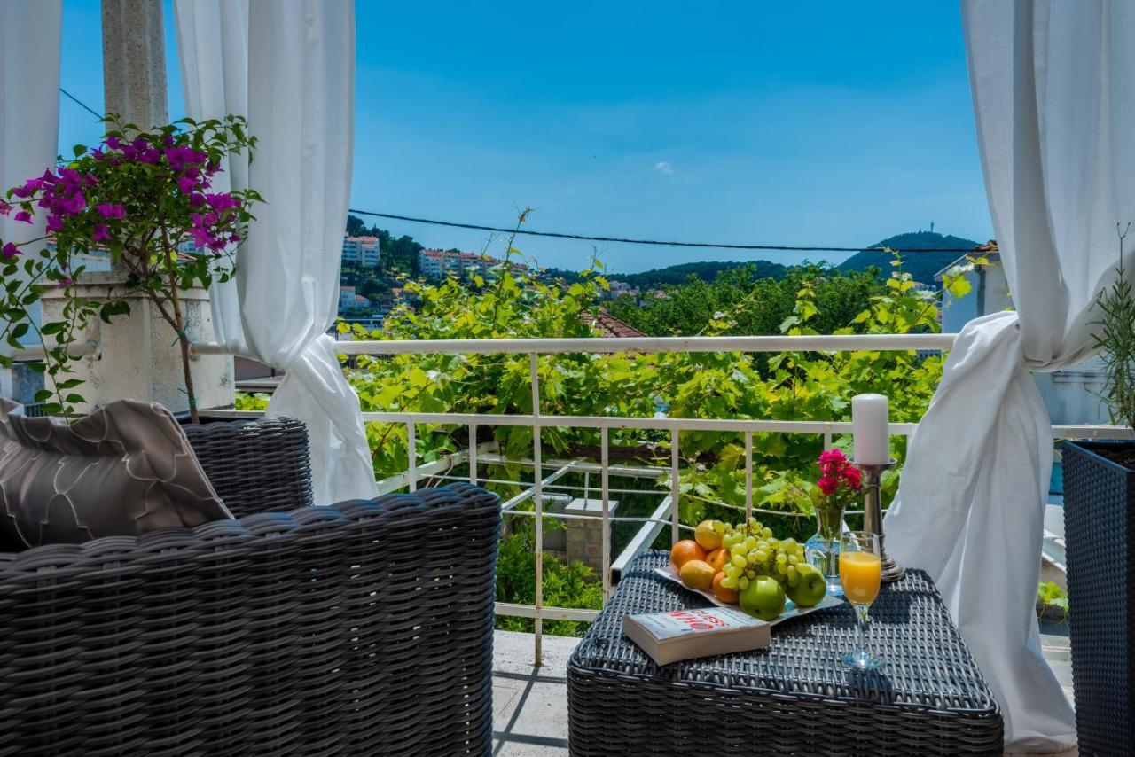 Superior Stunning Apartment Gravosa With A Free Parking Dubrovnik Exterior foto
