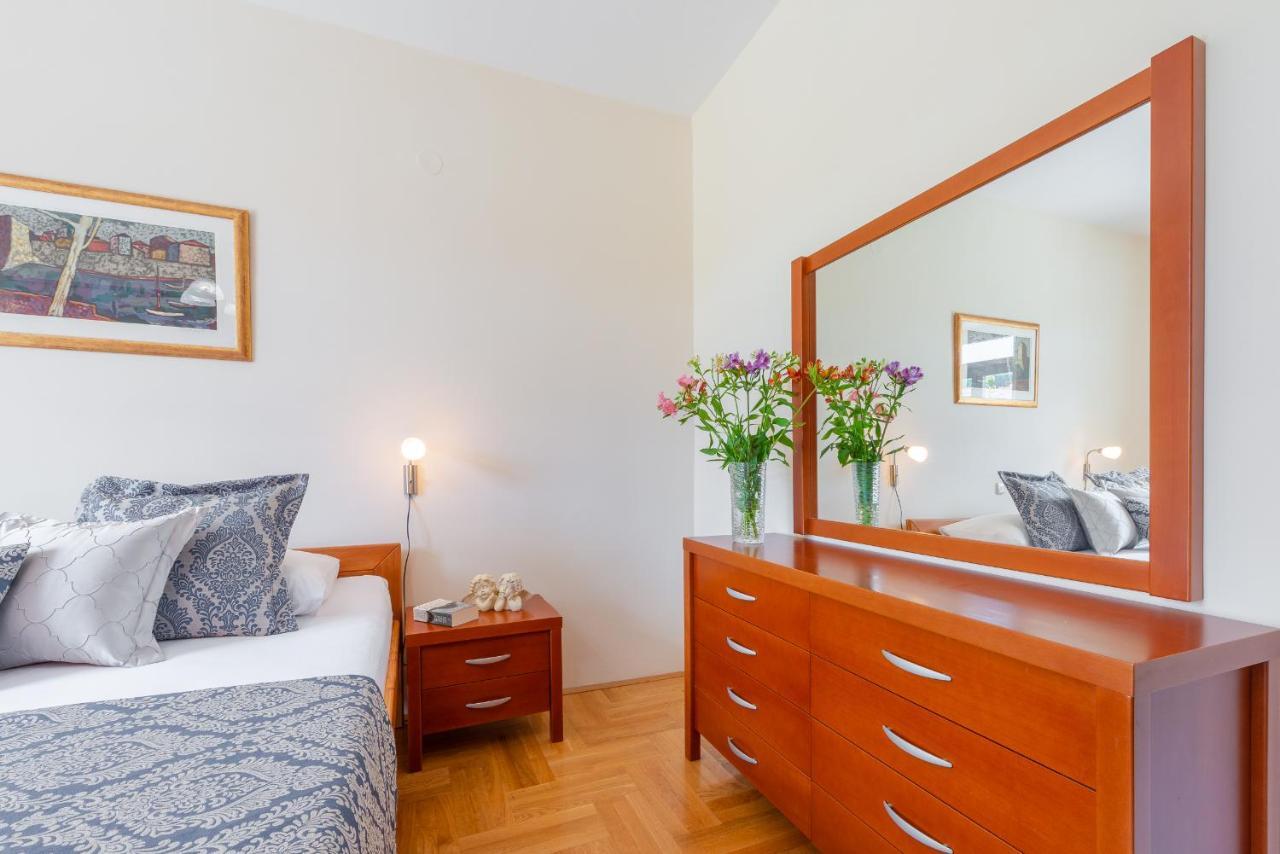 Superior Stunning Apartment Gravosa With A Free Parking Dubrovnik Exterior foto